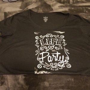 Torrid size 4 tshirt